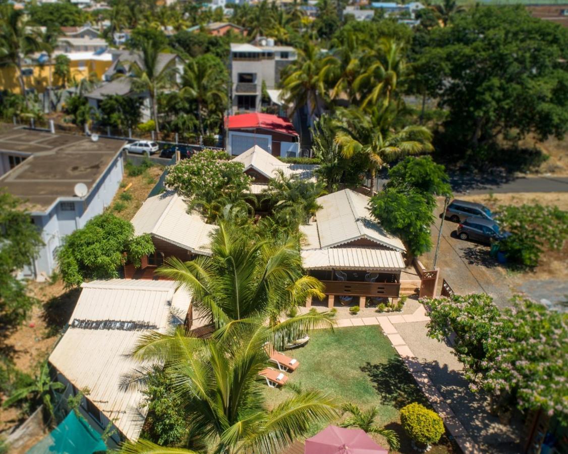 La Case Bois Creole 阿尔比恩 外观 照片
